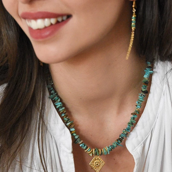Ginandger Bijoux Rani füllbevaló és ROCHI nyaklánc türkiz kövekkel